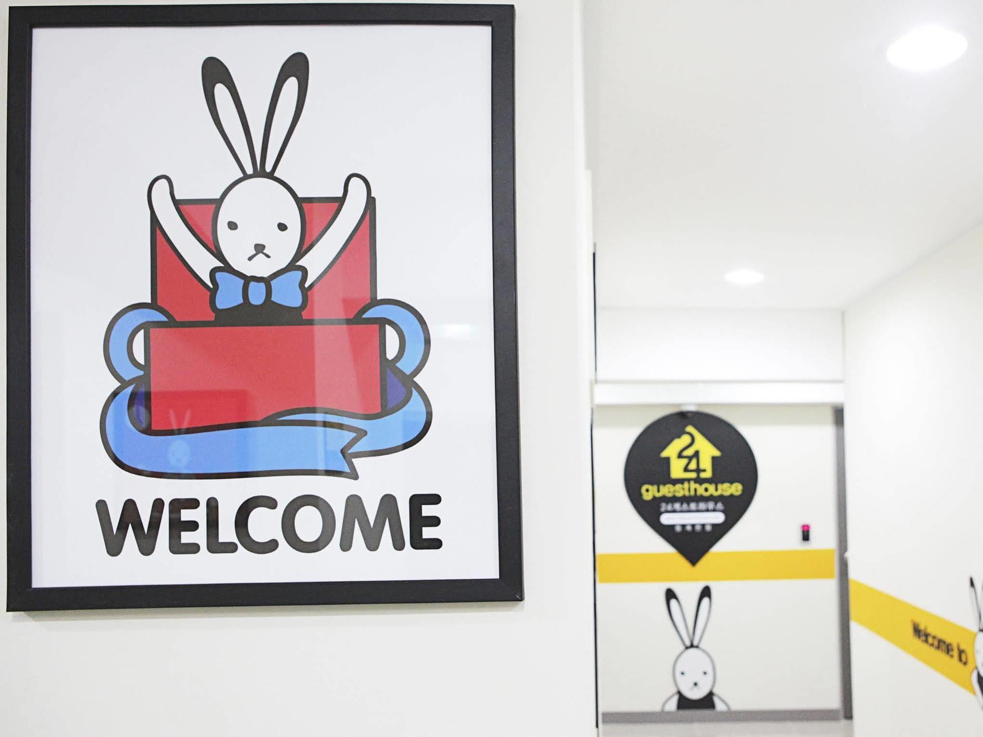 24 Guesthouse Myeongdong City Seoul Exterior photo